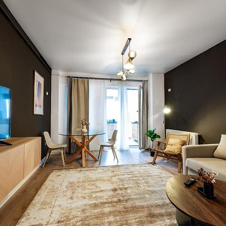 Central Spacious Apartment 506 Bukarest Kültér fotó