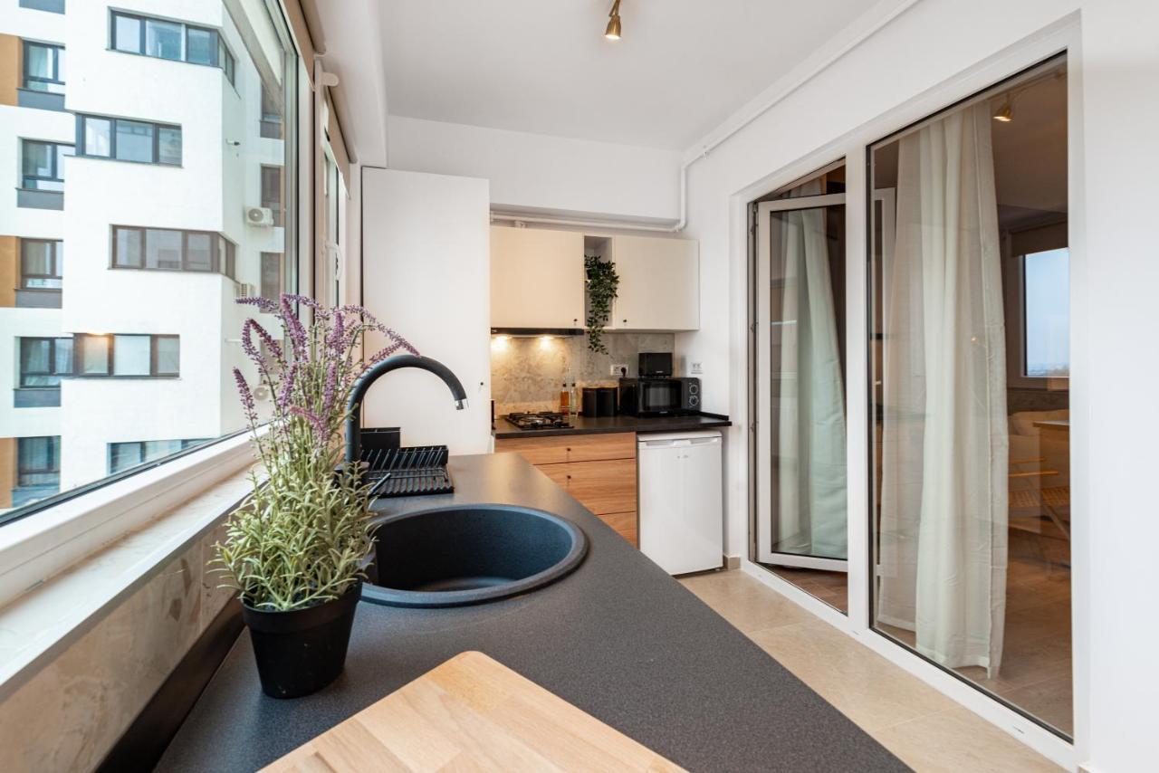 Central Spacious Apartment 506 Bukarest Kültér fotó