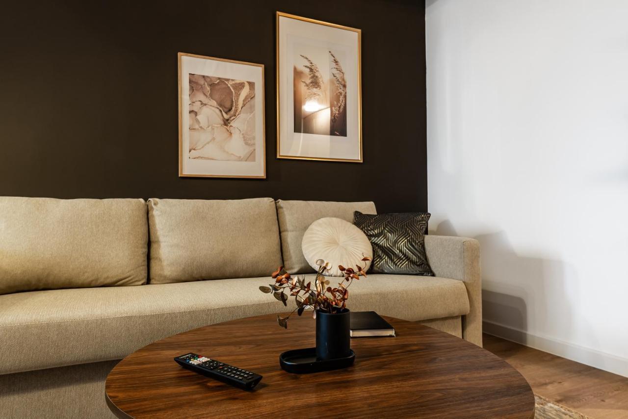Central Spacious Apartment 506 Bukarest Kültér fotó